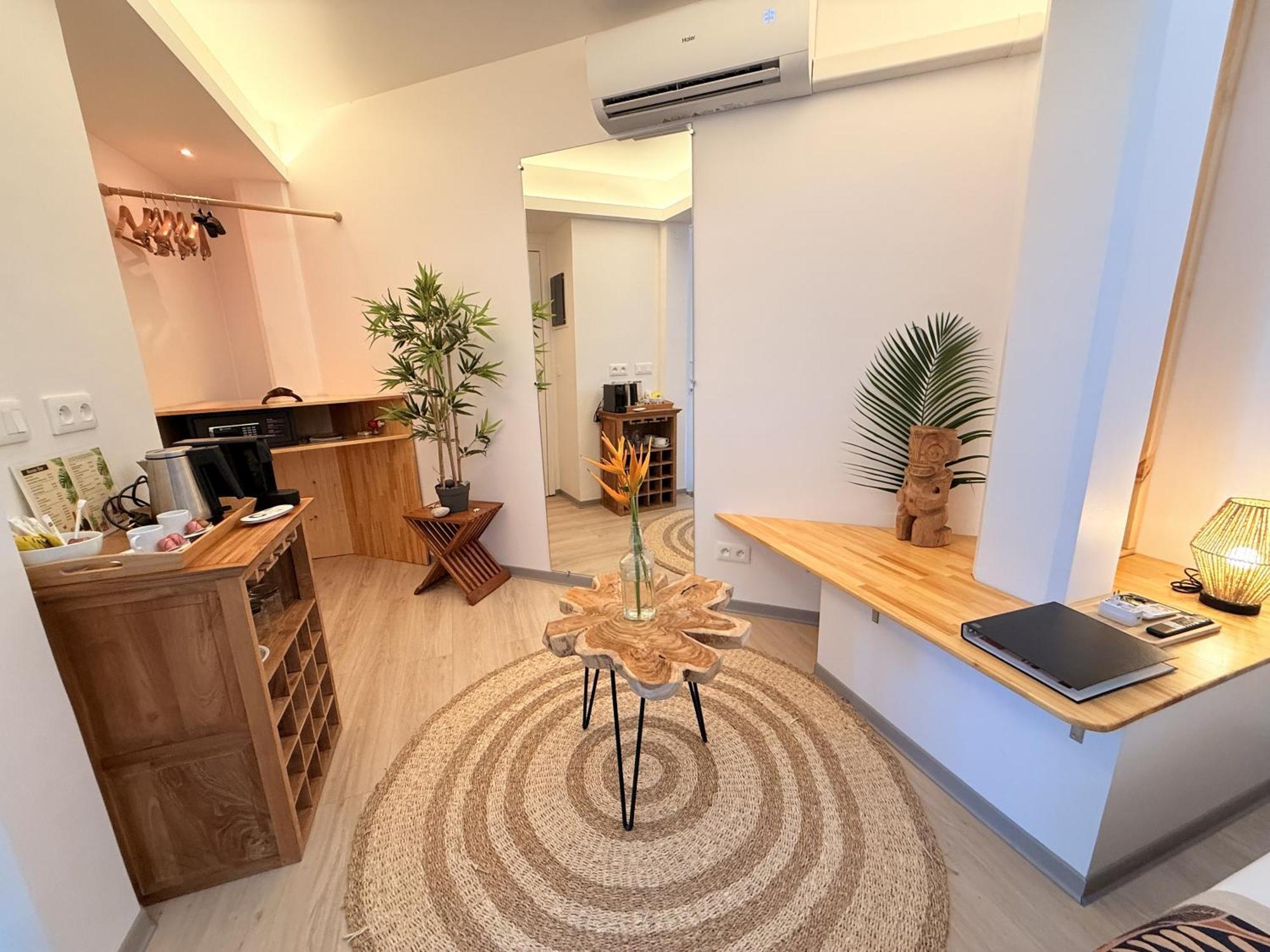 Ononui Airport Studio Faaa Екстериор снимка